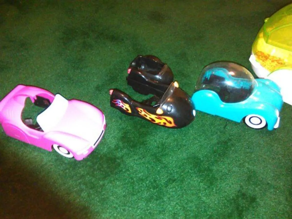 Zhu Zhu Pets a.k.a. Go Go Hamsters cars pets - Image 2
