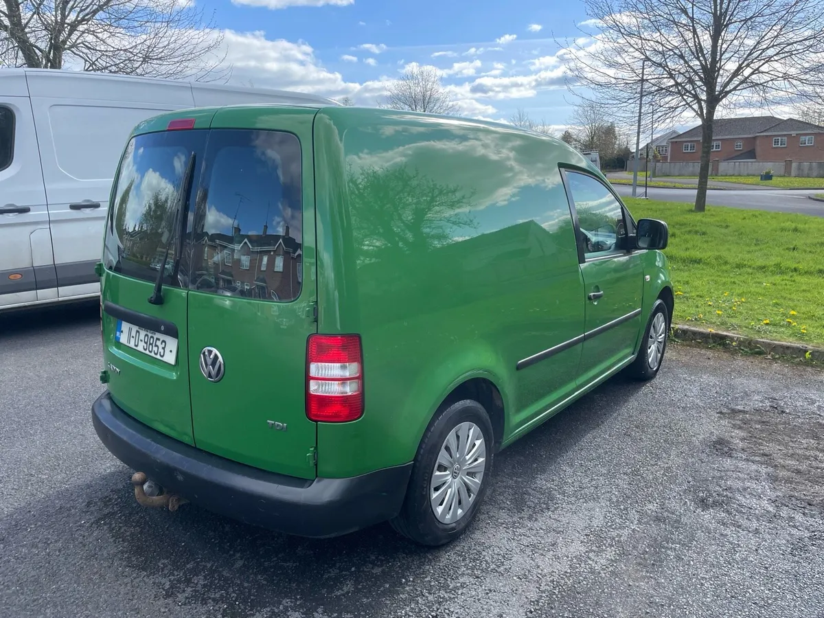 Volkswagen Caddy - Image 4