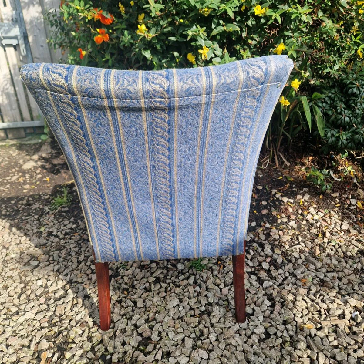 Chairs - Image 3