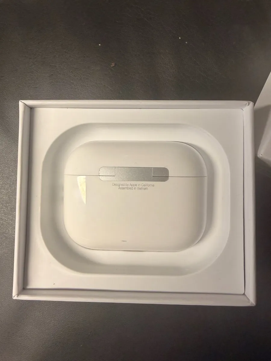 AirPods Pro 3 - Image 2