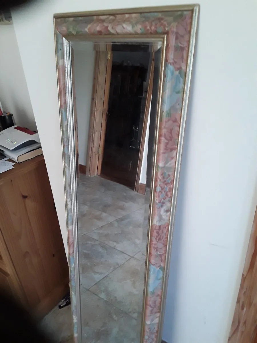 Very heavy long mirror beveledging - Image 1