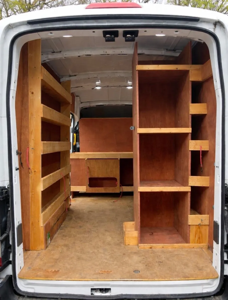 Ford Transit 2022 - Image 4