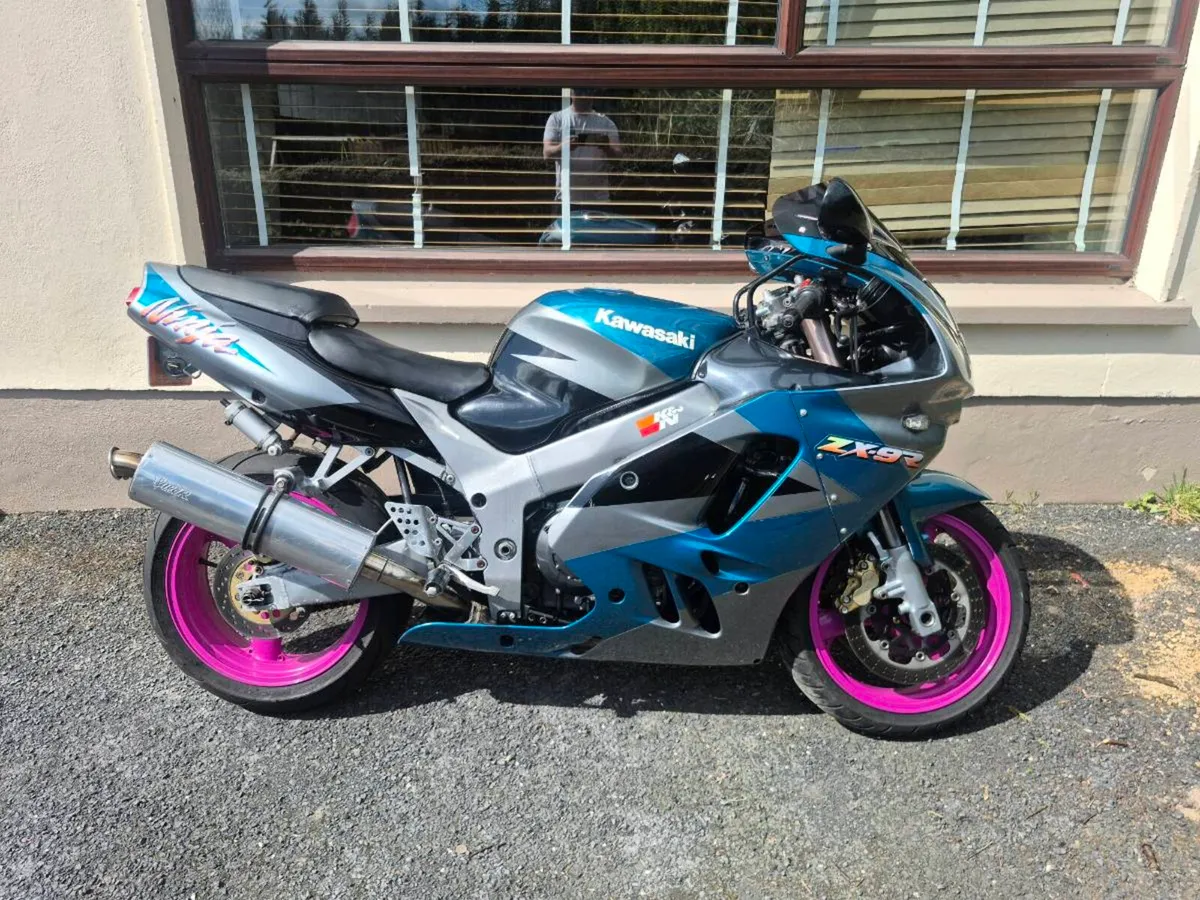 Zx9r - Image 1