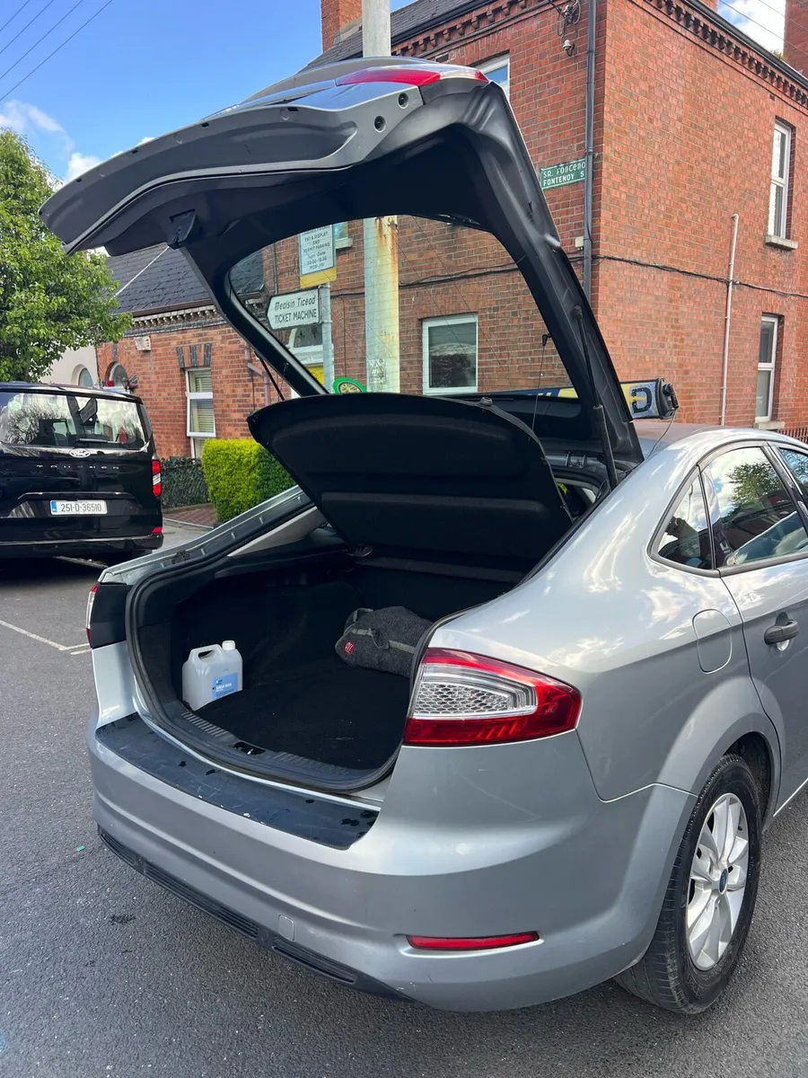 Taxi rental - Image 3