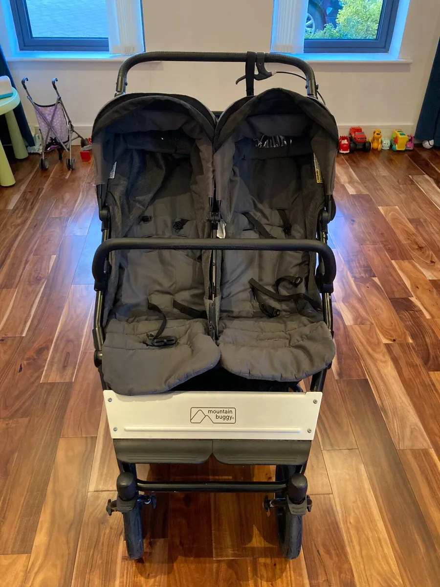 Double Buggy - Mountain Buggy Duet - Image 2