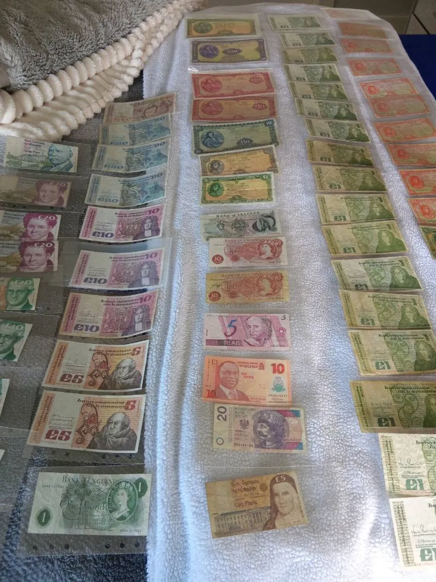 Old Irish money - Image 2