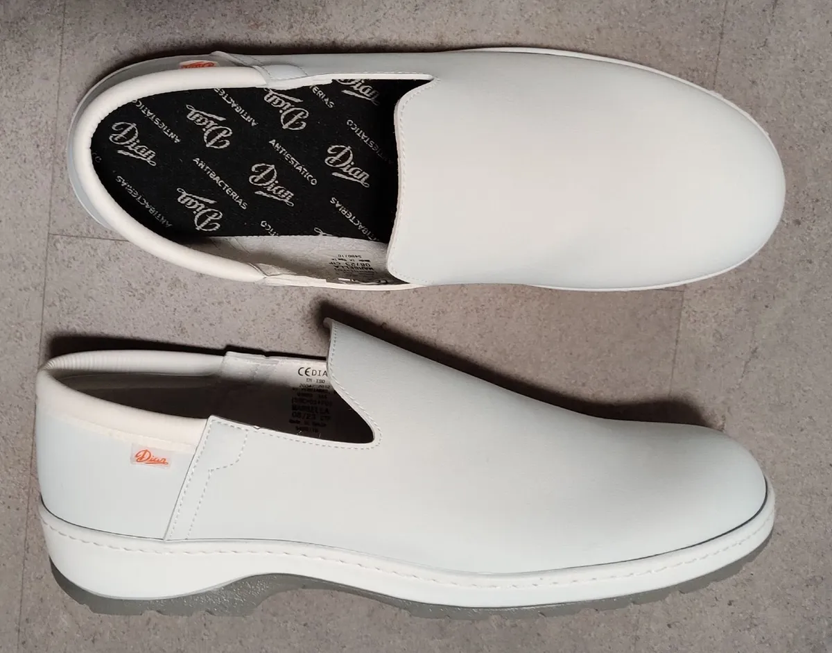 hospital/ kitchen shoes - Image 1