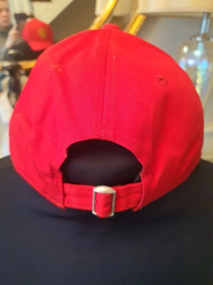 Manchester United - Image 3