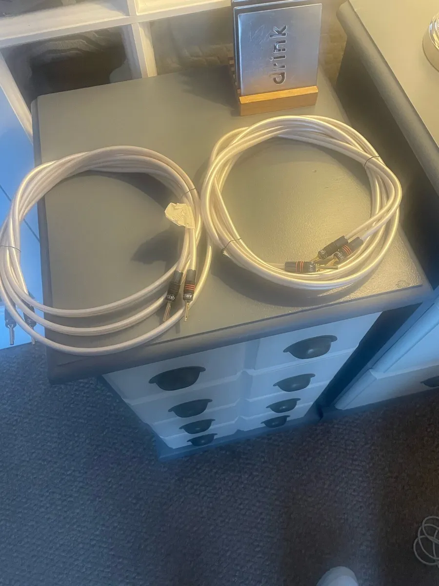 QED xt40 speaker cable - Image 1