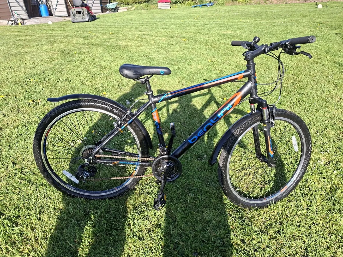 Teenage Boys bicycle - Image 2