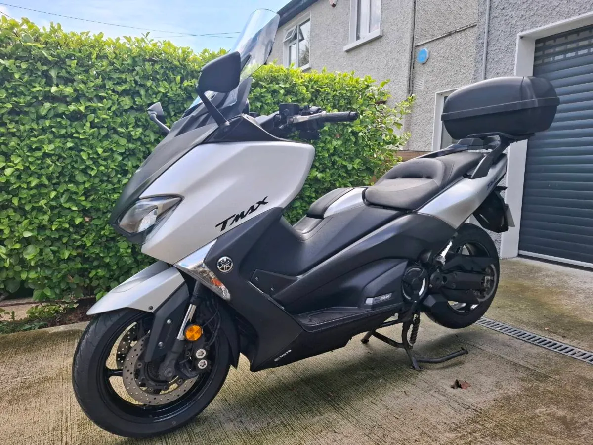 2017 Yamaha Tmax 530 - Image 1