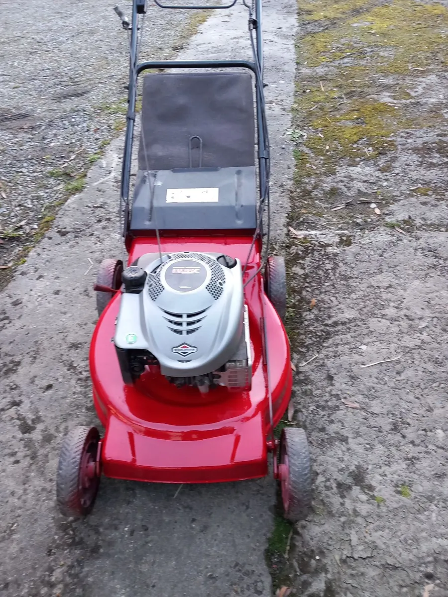 Lawnmower - Image 2