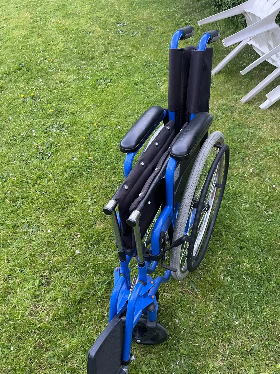 Wheelchair - Image 3
