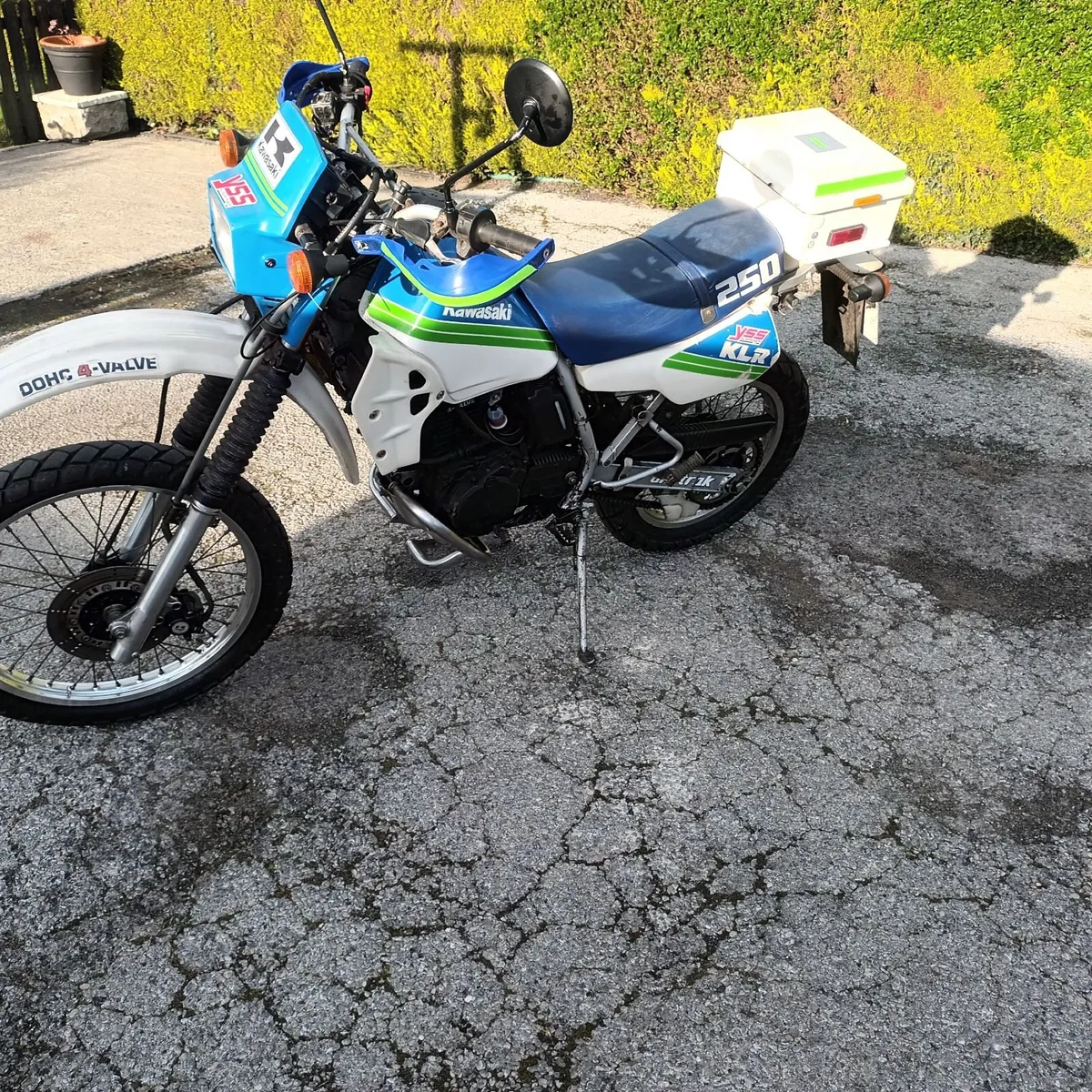 Kawasaki 250 KLR - Image 1