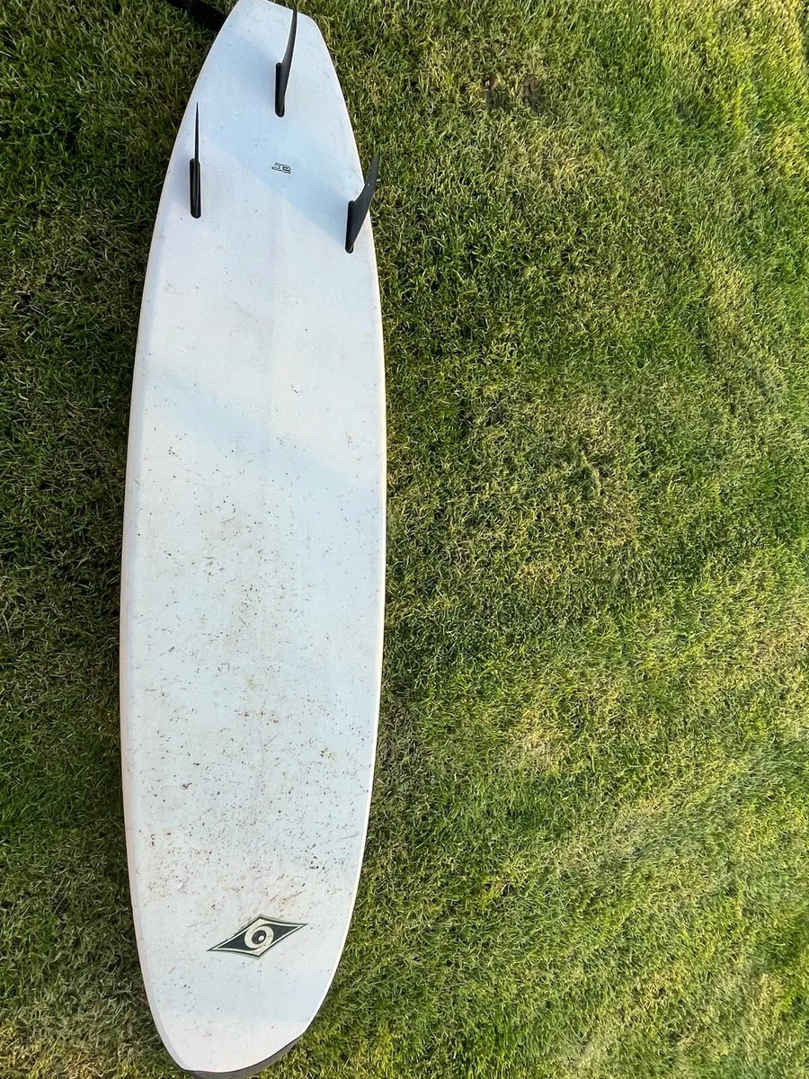 Surfboard - Image 2