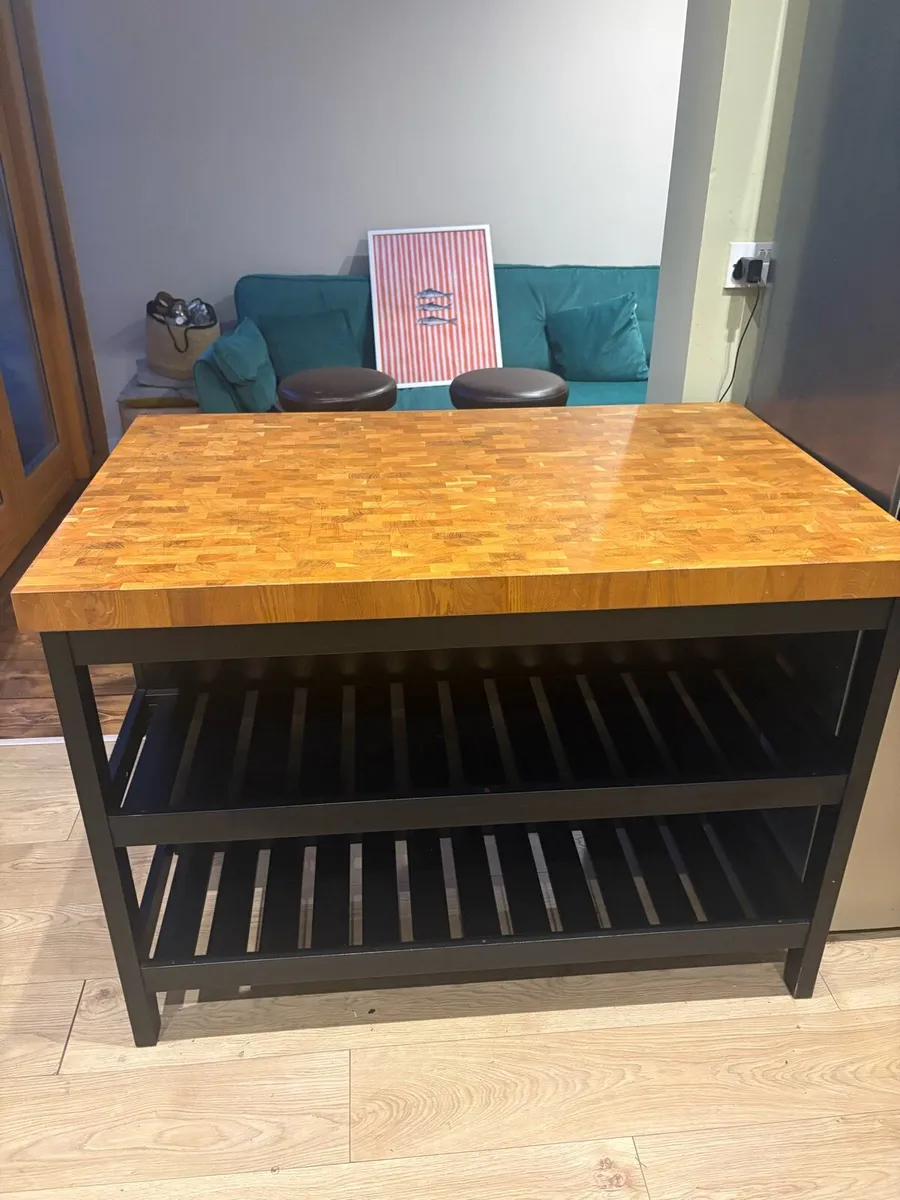 Kitchen Island (generous worktop) - Image 2