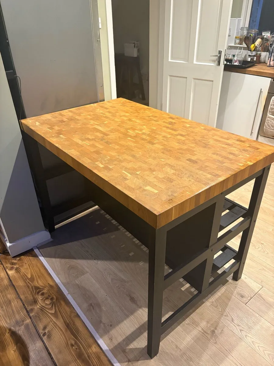 Kitchen Island (generous worktop) - Image 4