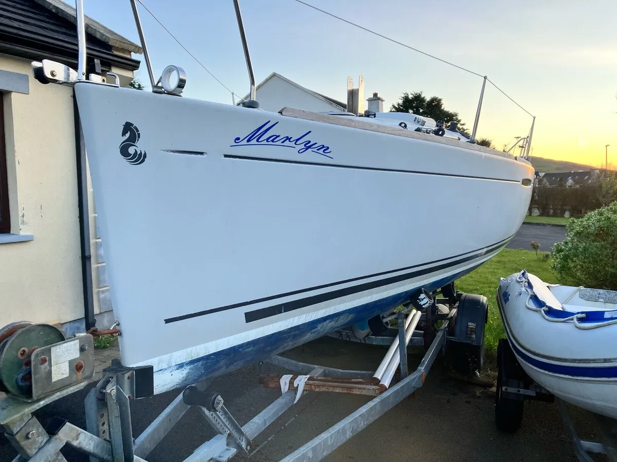 Beneateau first 21.7 sailing boat - Image 3