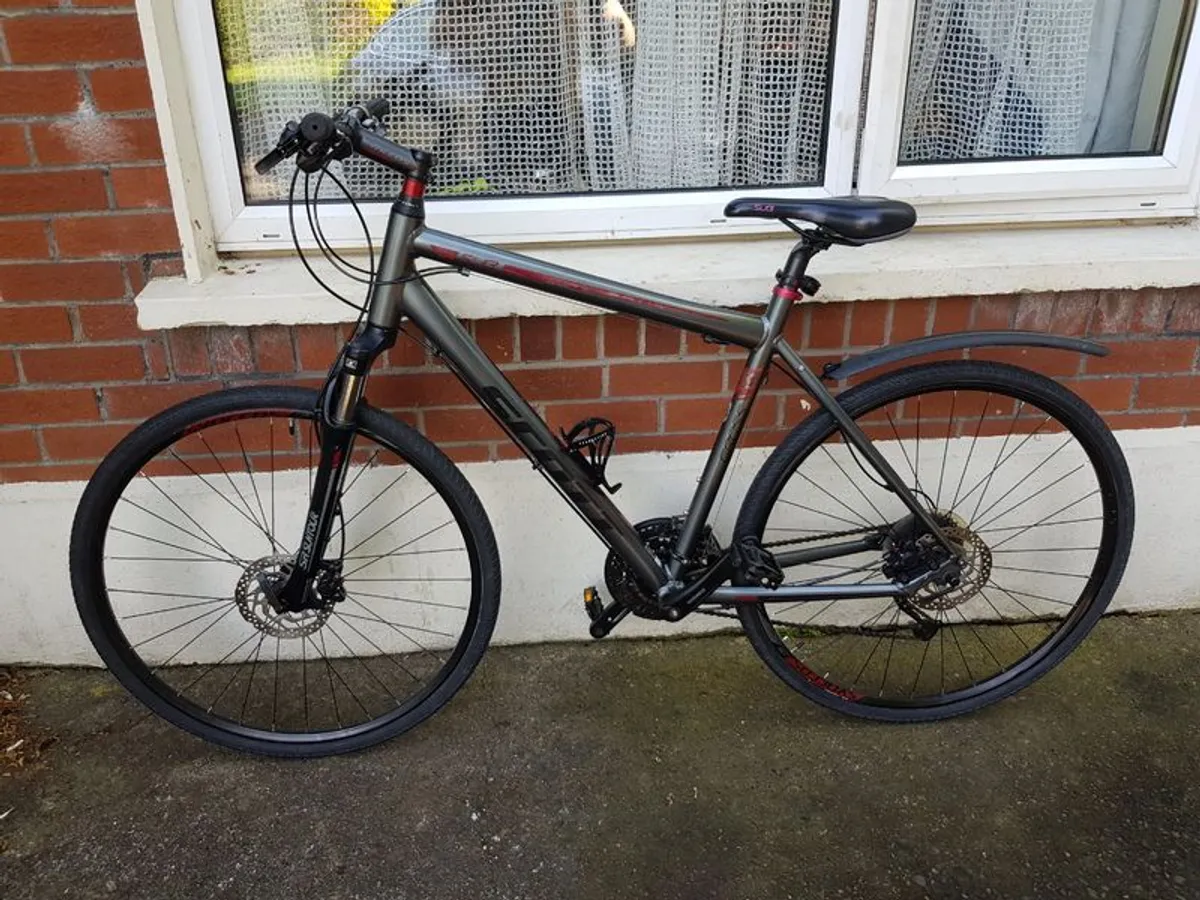 Bike Scott Cross Perfect Condition - Image 1