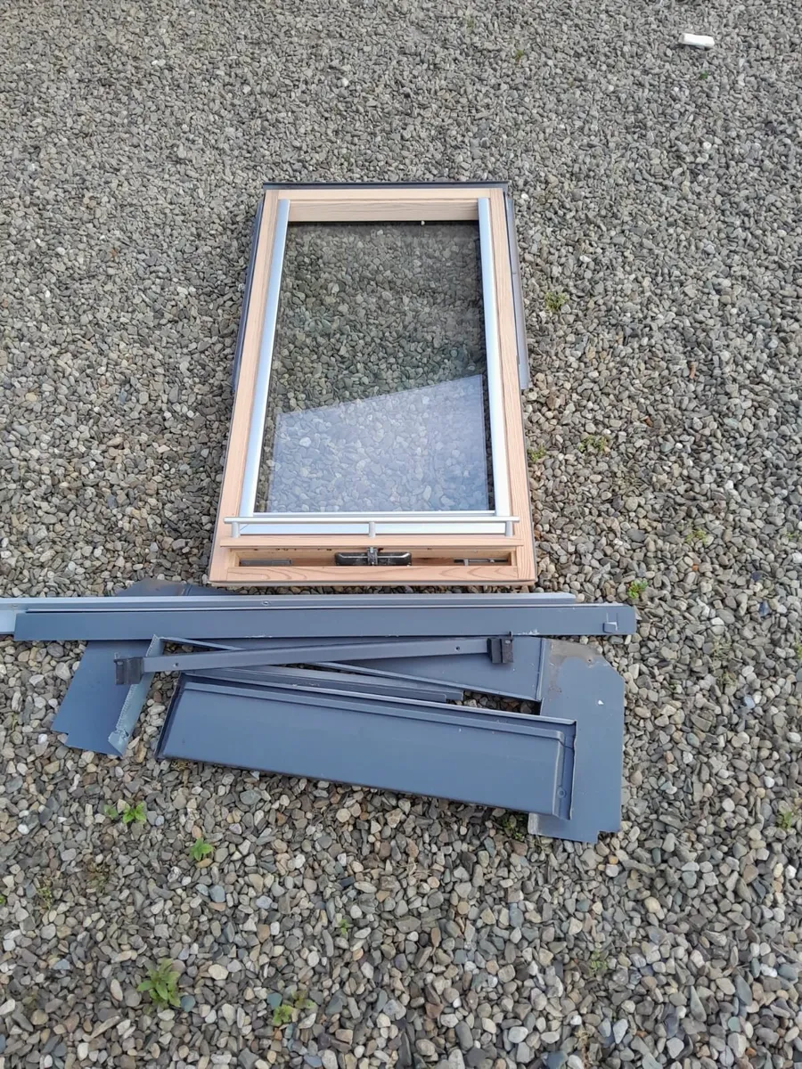 Velux window - Image 1