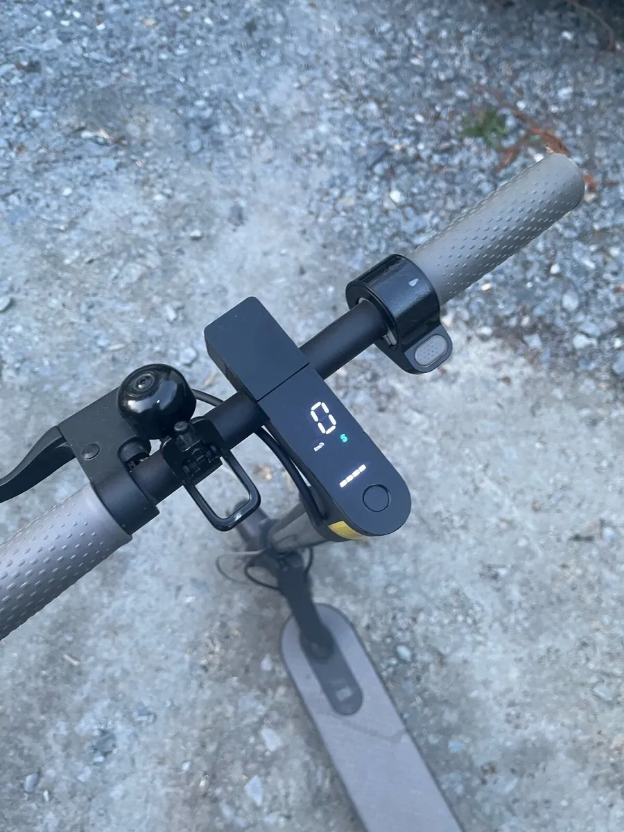 Electric Scooter - Image 2