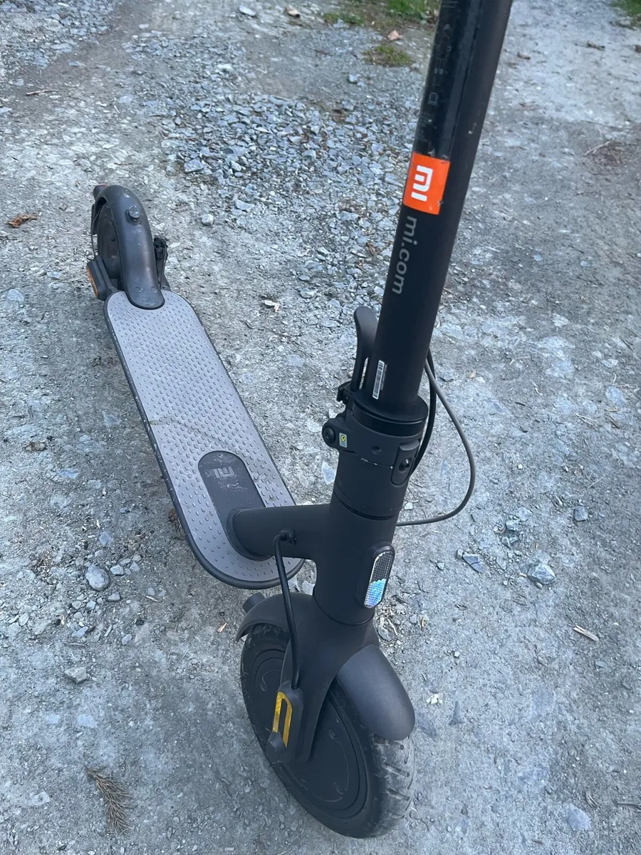Electric Scooter - Image 3