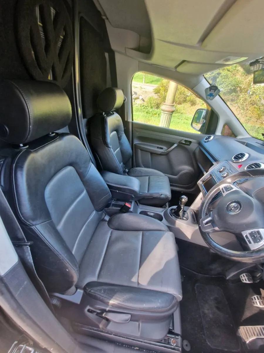 Volkswagen caddy maxi - Image 3