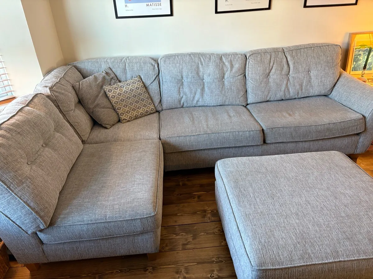 L-shape sofa - Image 4