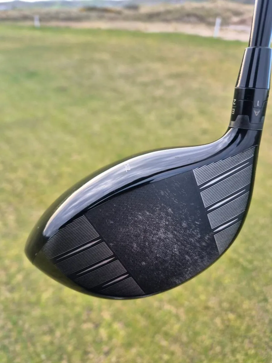 TITLEIST TSR2 DRIVER 9 DEGREE STIFF FLEX - Image 3