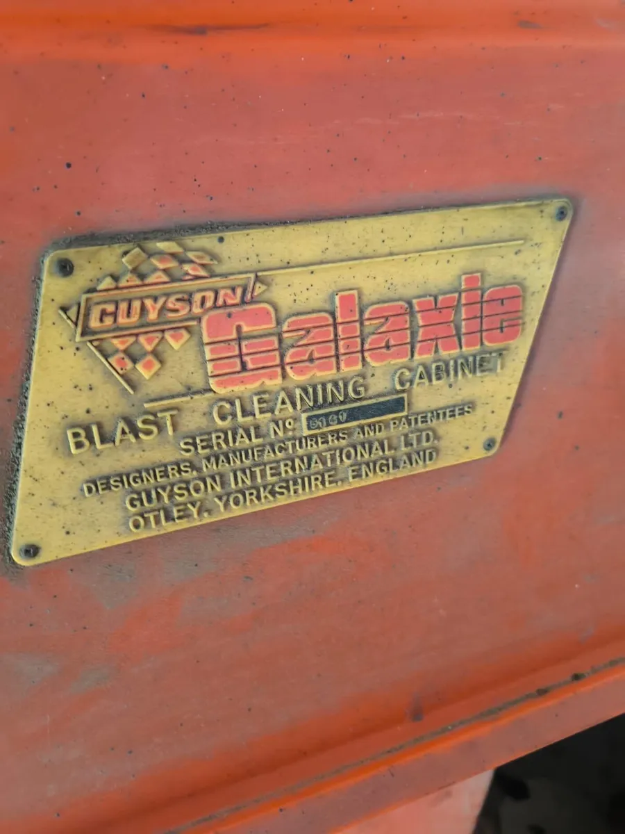 Sandblasting cabinet unit - Image 2