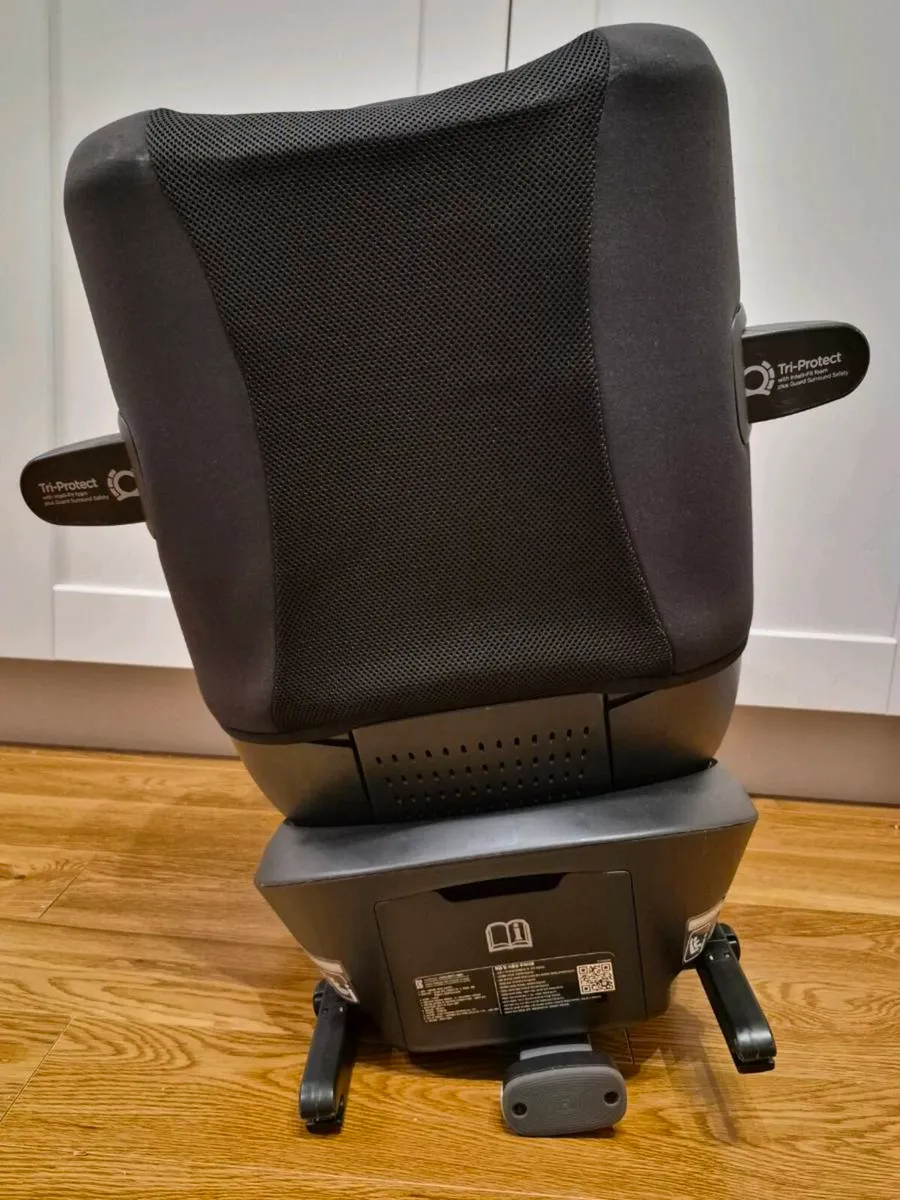 Joie i-spin 360 isofix car seat - Image 3