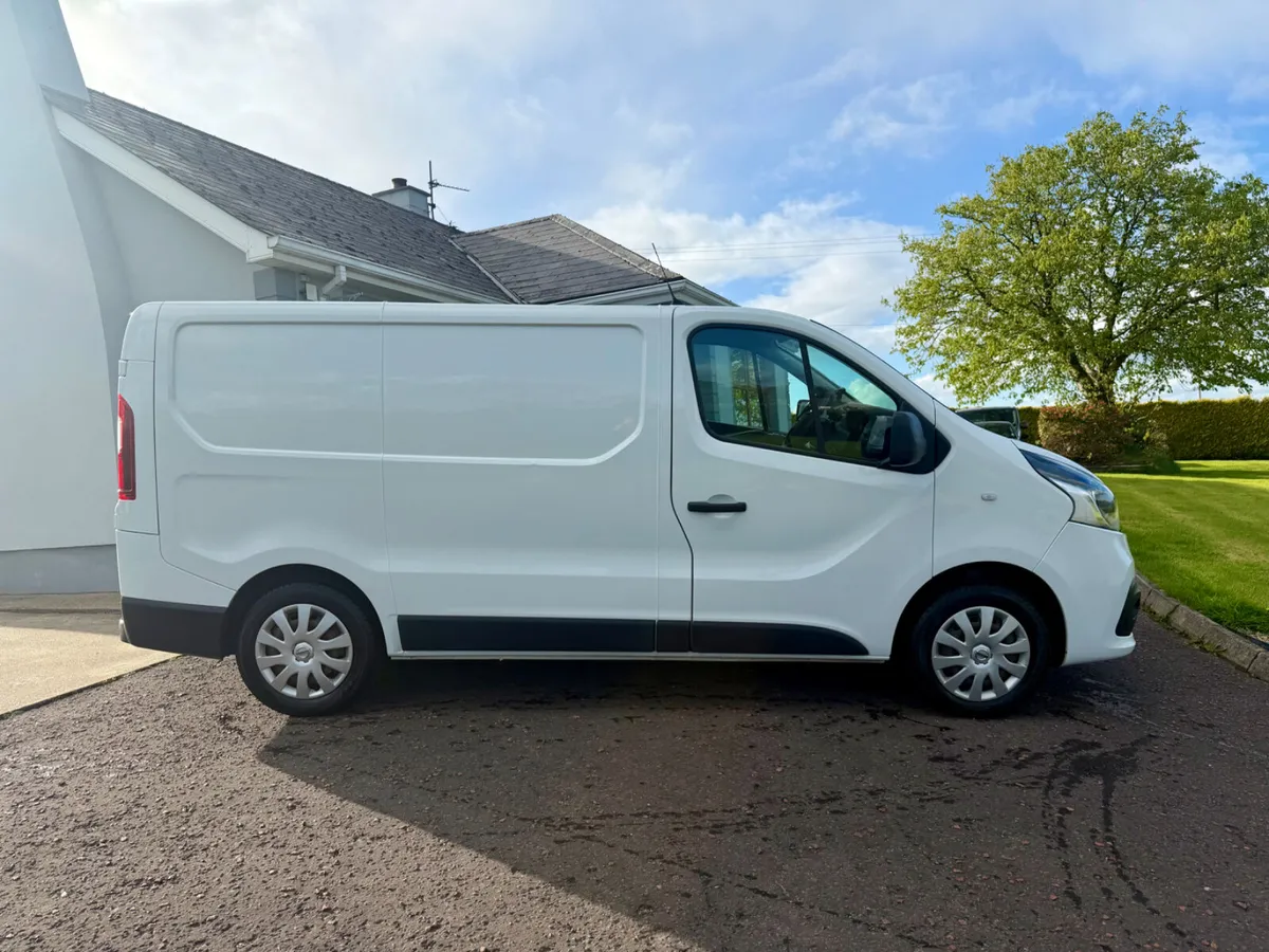 (NO VAT) 2019 Nissan NV300 DCI Acenta - Image 4