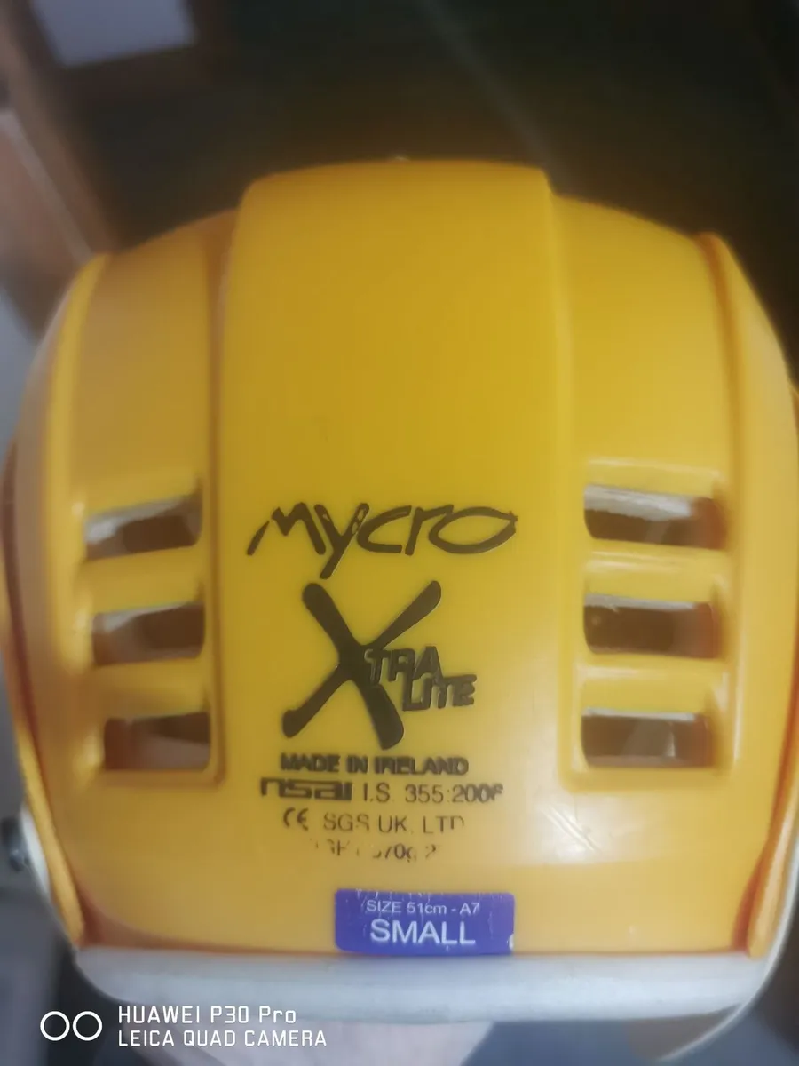 Micro hurling helmet - Image 3