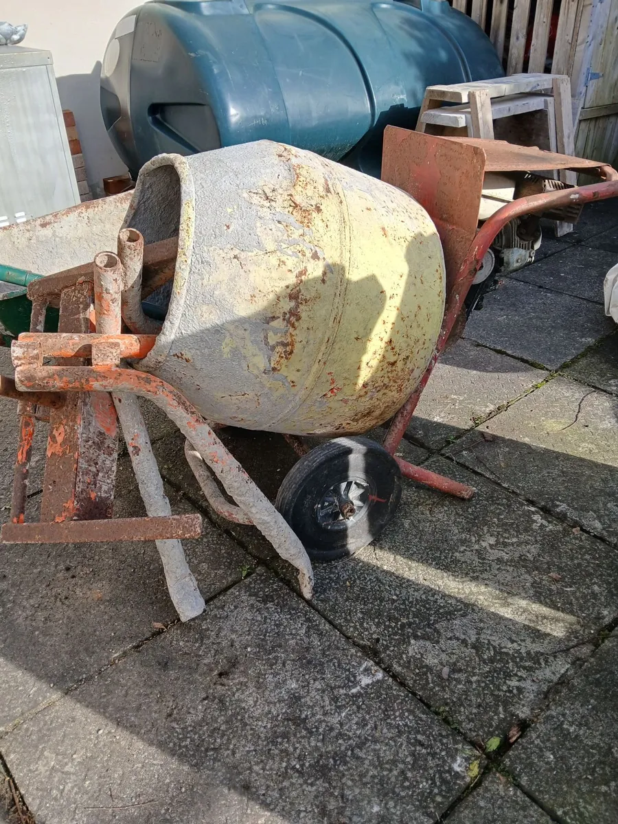 Petrol Cement Mixer - Image 3