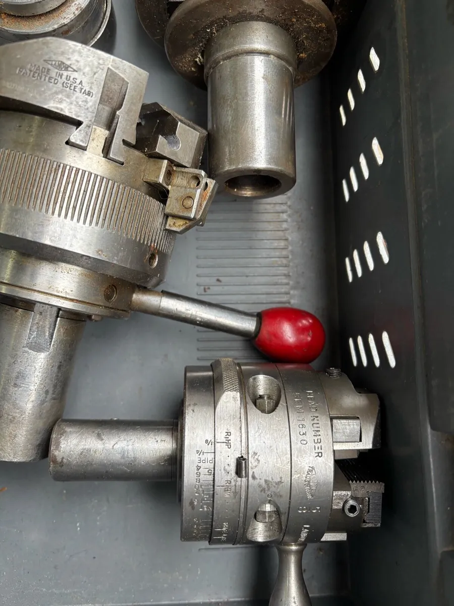 DIE HEADS & CHASERS USA British - Image 2