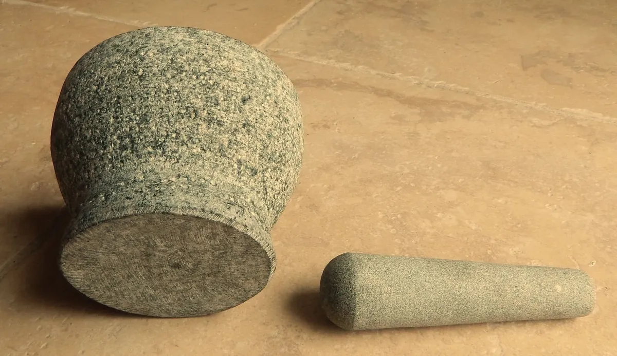 Natural Stone Mortar & Pestle - Image 3
