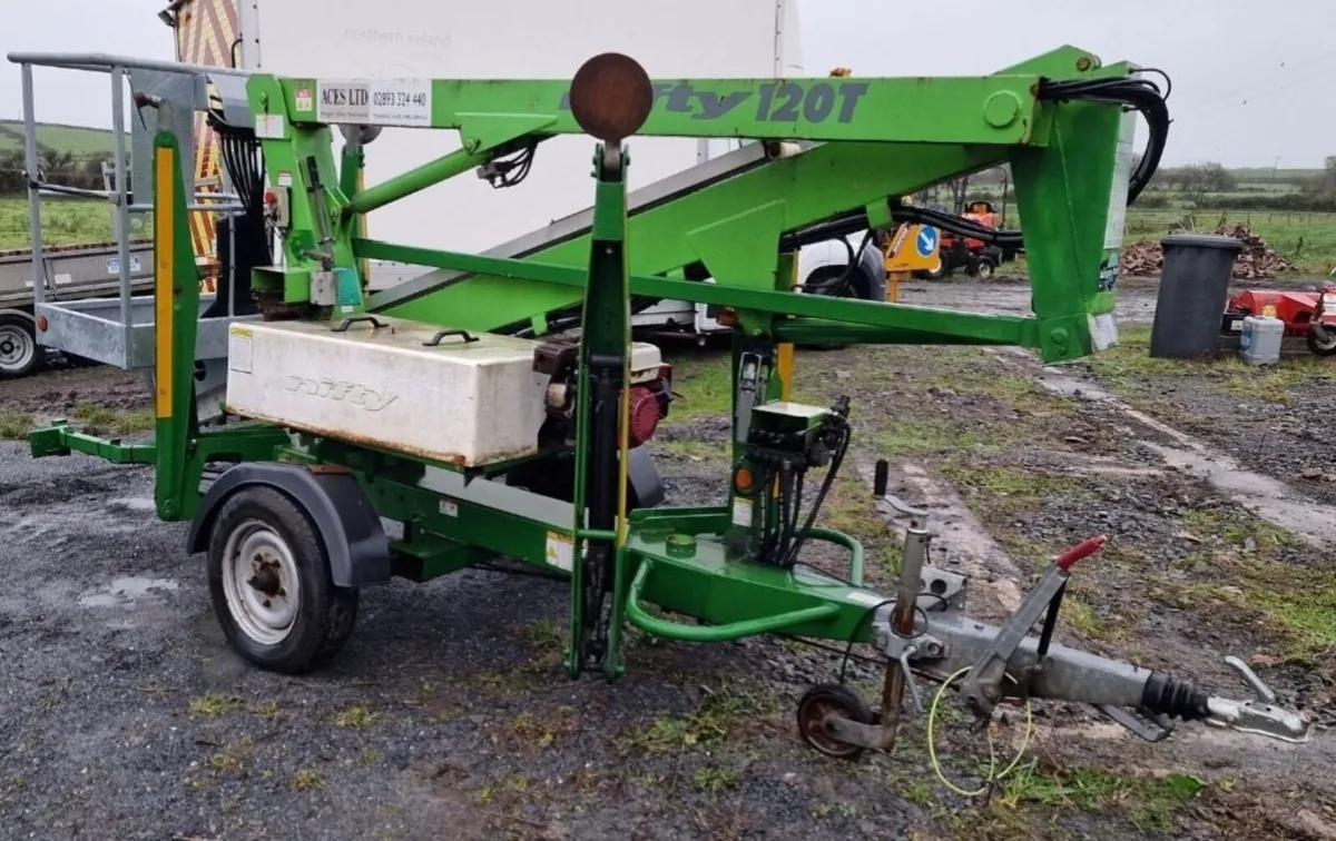 Niftylift 120 Boom Lift Cherry Picker Cherrypicker - Image 3