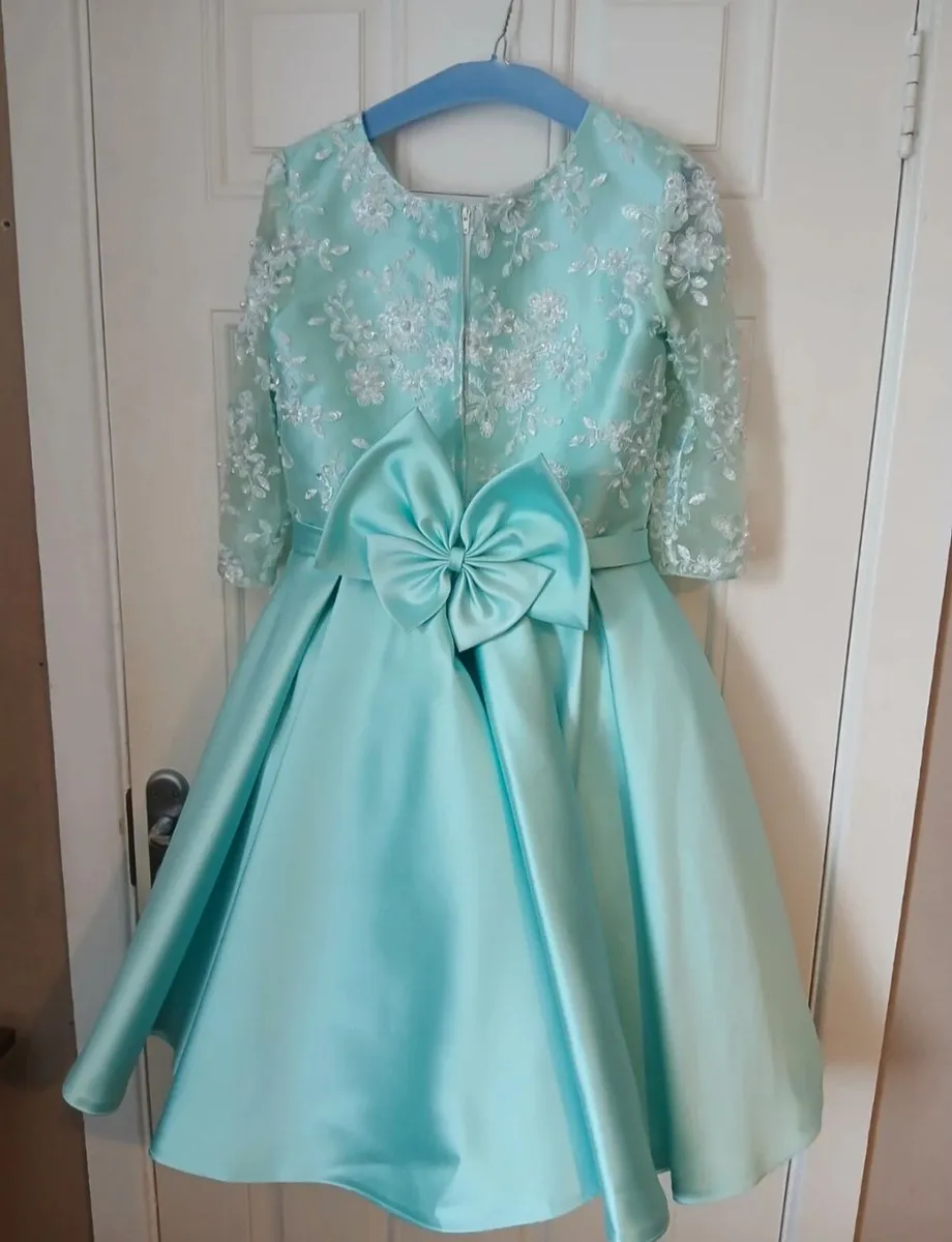 Confirmation Dress . Perfect condition - Image 2