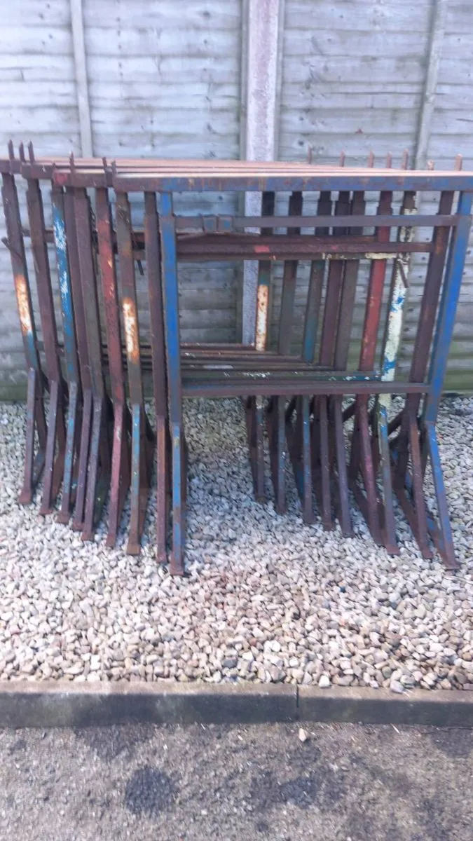 Builders trestles - Image 1