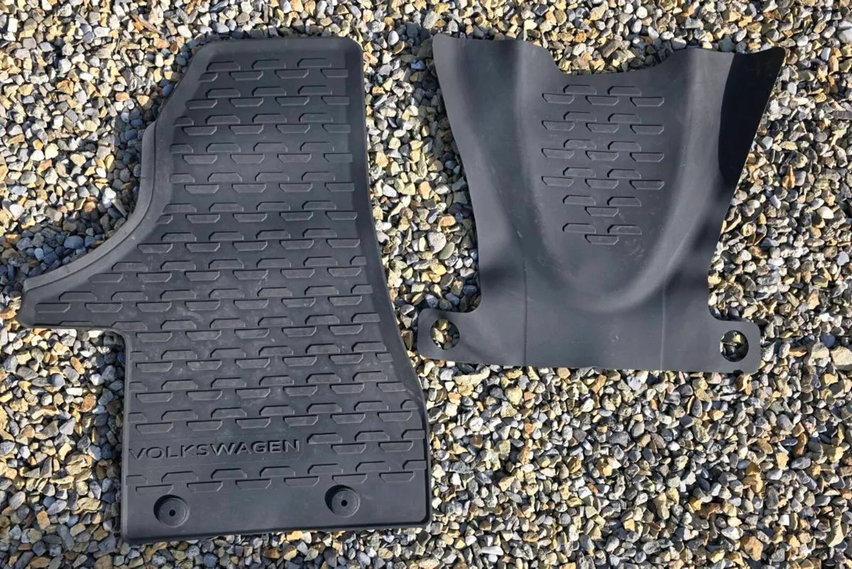 VW Transporter parts - Image 2