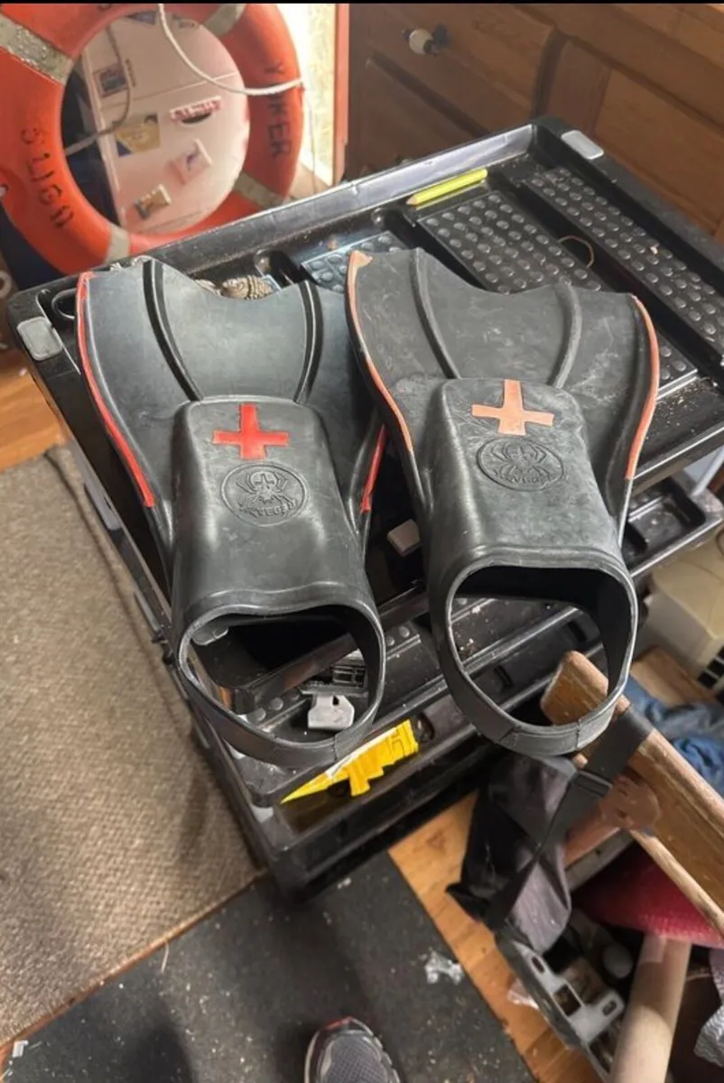 Scuba fins - selection available - Image 3