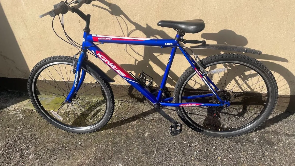 BIKE  GLADIATOR IGNITE 18SP HARDTAIL - Image 1