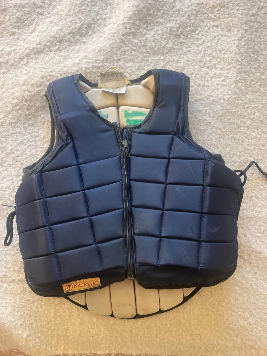 Race safe back protector - Image 2