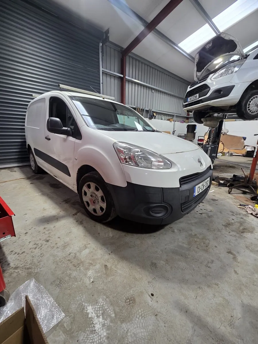 2013 PEUGEOT PARTNER - Image 1