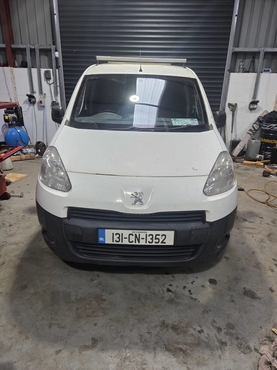 2013 PEUGEOT PARTNER - Image 3
