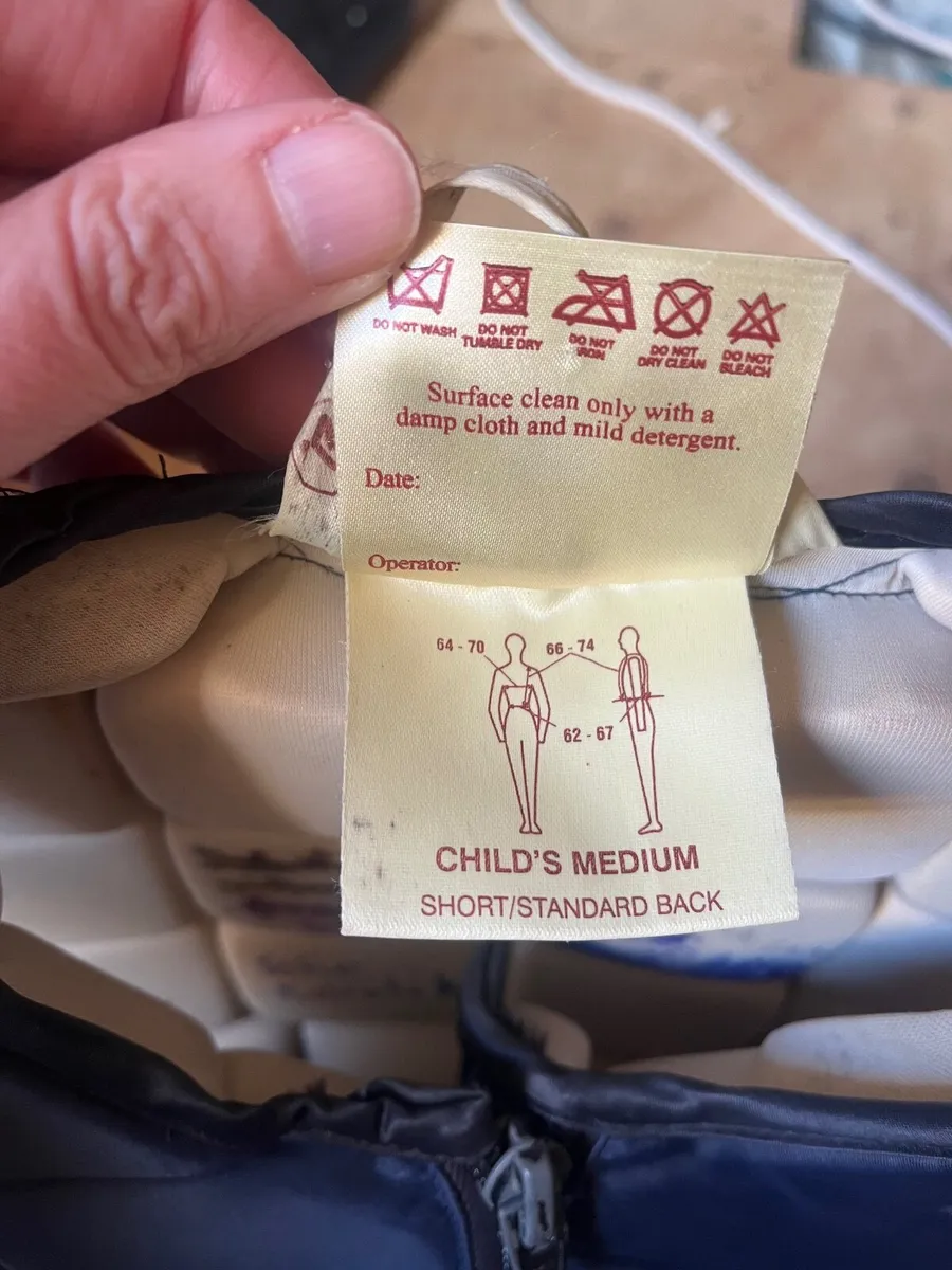 Race safe back protector - Image 2