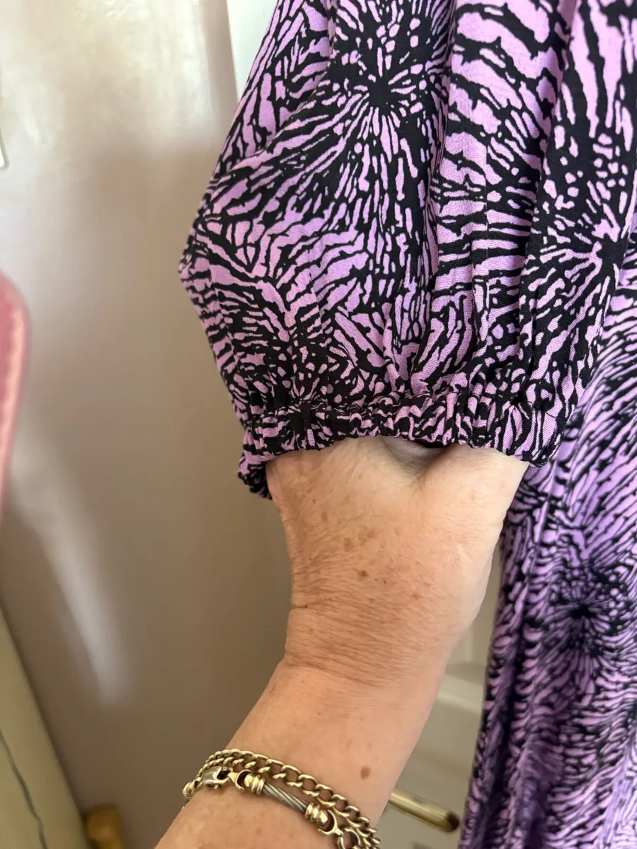 Ladies dress - Image 4