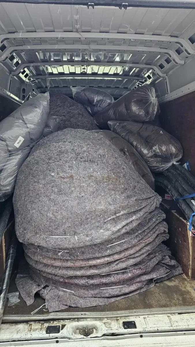 Swing chair egg chair brand new - Image 3