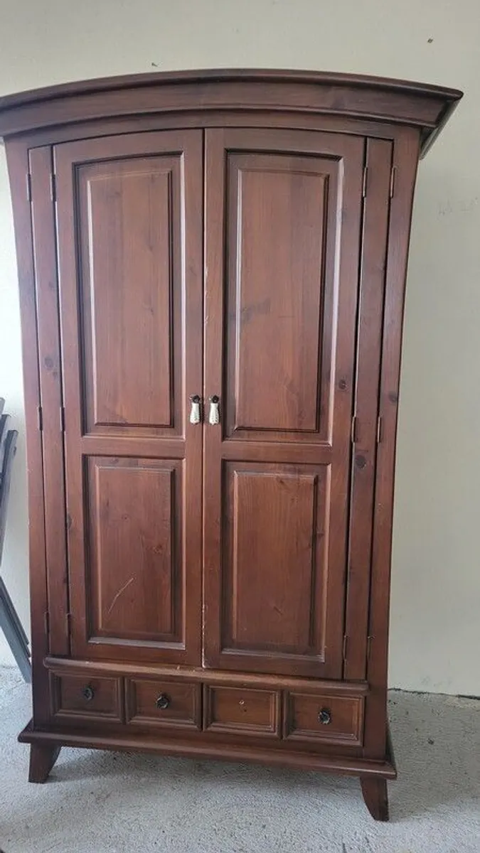 Solid wood Wardrobe - Image 2