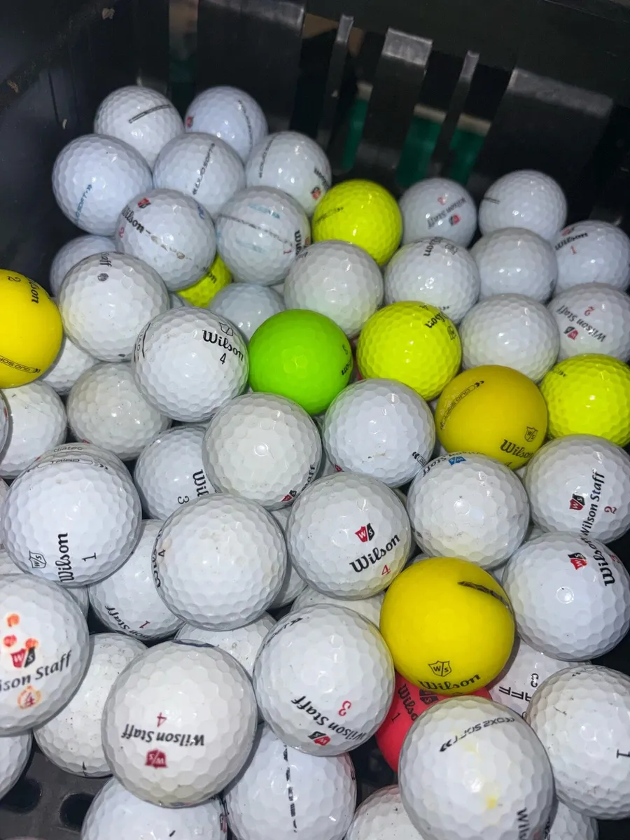 40 Wilson Golf Balls - Image 3